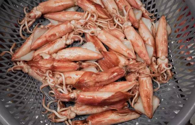 首尔、东京的街头美食每天都在拿钩子勾我，尤其这几家！