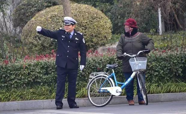 交警支队部门,交警大队获得表扬通报