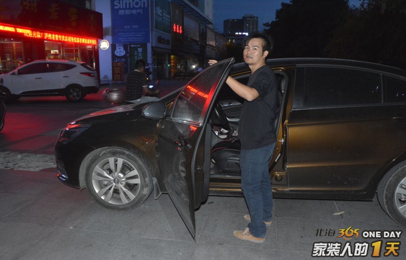 他拒绝业主抛出高薪去美国做工程监理的邀约，而是选择回北海