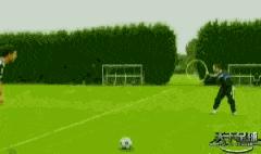 搞笑的足球战术动图,100个笑死人的足球集锦