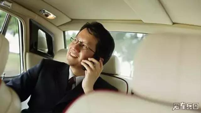 如何正确的去4s店试驾,去4s店试驾新手会教你嘛