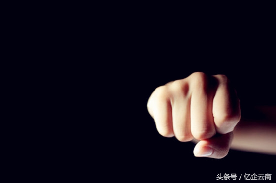 火焰与海水氛围感,火焰和海水的故事