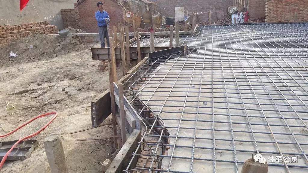 他花25万城郊盖栋轻钢房为何却羡煞了100万城市买楼的发小？