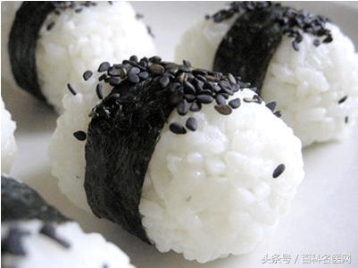 爱美的你不要熬夜早睡早起,爱美的你不要动不动就留泪