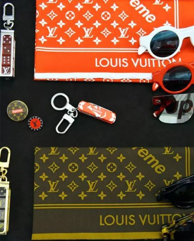 轰动时尚圈LouisVuittonXSupreme系列