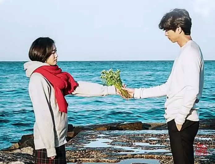 看完鬼片觉得每个人都可疑,看完鬼怪什么都看不下去了怎么办