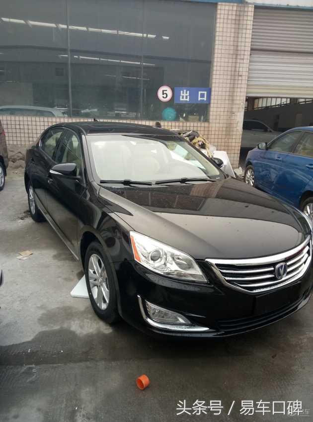 开着坐着舒服的豪华车,开着大气还舒服的车