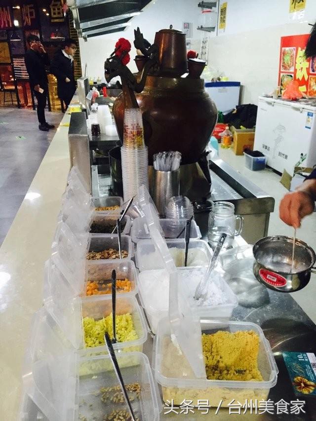 新年快乐，小编带你吃天街2.0，跟紧步伐、带好嘴巴