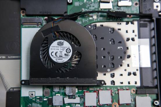 雷蛇灵刃2016款,雷蛇灵刃152060测评