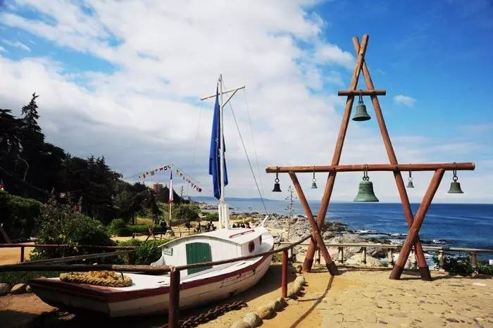 聂鲁达说,没有玩具我就没法活!那么,来看看大诗人怎么活的吧