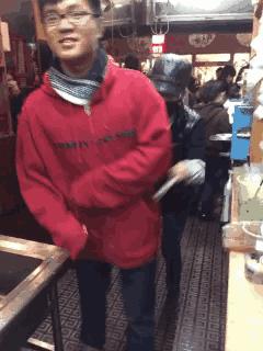 提包拉链开口了怎么办,拉链开了温馨提示