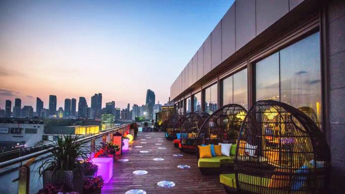 青岛必去的十大餐厅,青岛适合情侣去的海边餐厅