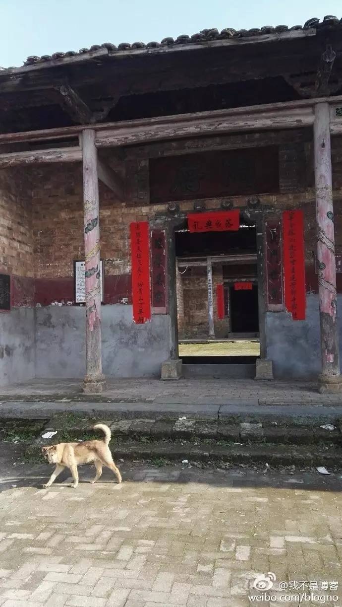 万载“周家大屋”因桐油价格暴涨兴建历经200年保存完整