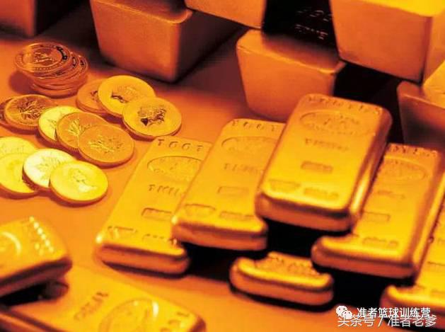 14岁迪拜男孩花200万买球鞋，叔叔阿姨你们穷爆了！