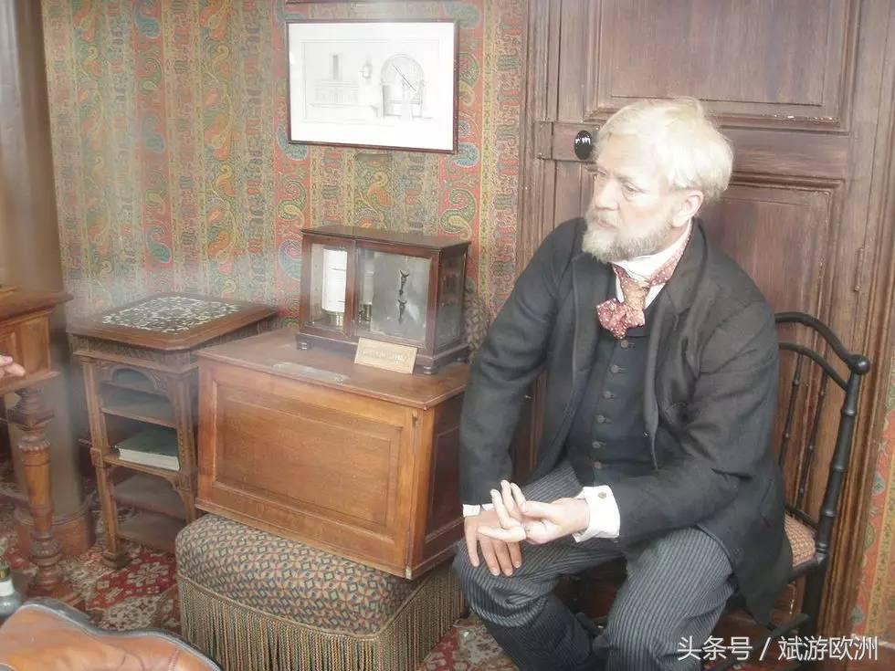 埃菲尔铁塔顶部有公寓,为什么埃菲尔铁塔顶部有秘密公寓