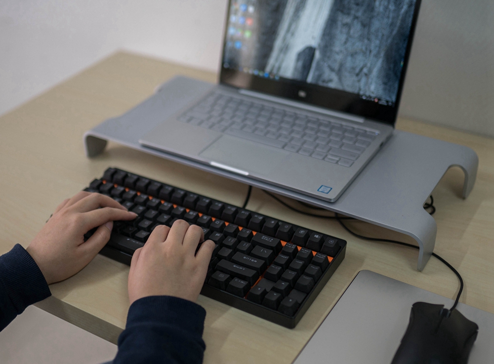 雷柏机械键盘v500l评测,雷柏v500游戏机械键盘