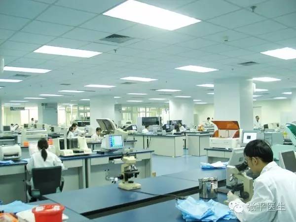 检验科上班什么都不会,医学检验科是怎么度过一天的