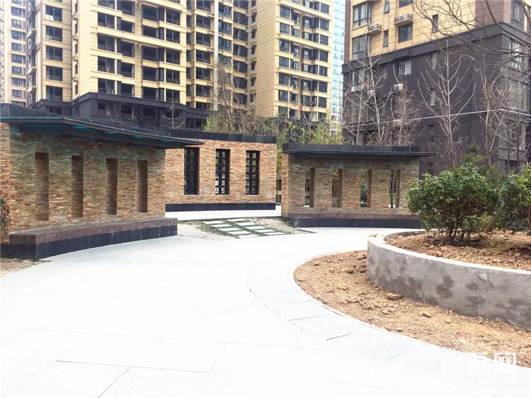 别人说没钱就买便宜的房,西安高新便宜二手楼盘