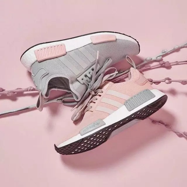 今年运动鞋流行这个色!你还没穿?