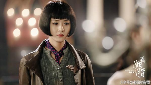 杨幂赵丽颖最新发型,赵丽颖杨幂同一时间留短发