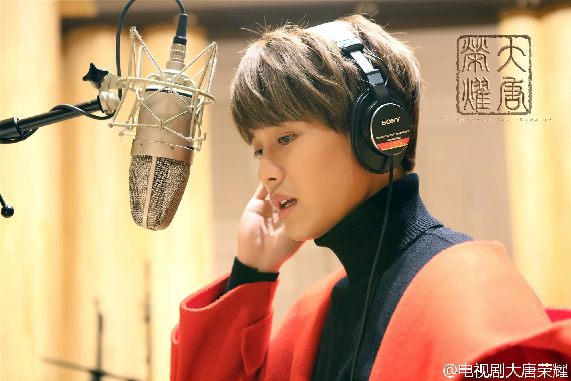 任嘉伦生病发烧的视频,任嘉伦中暑视频