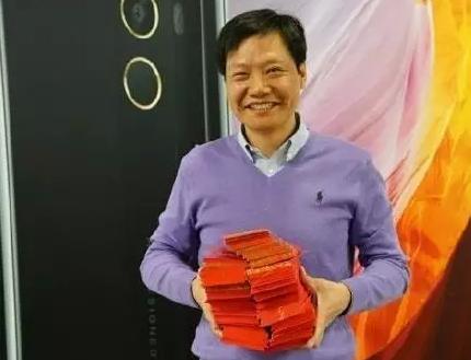 开工大吉！看看土豪公司是这样派发开工利是的