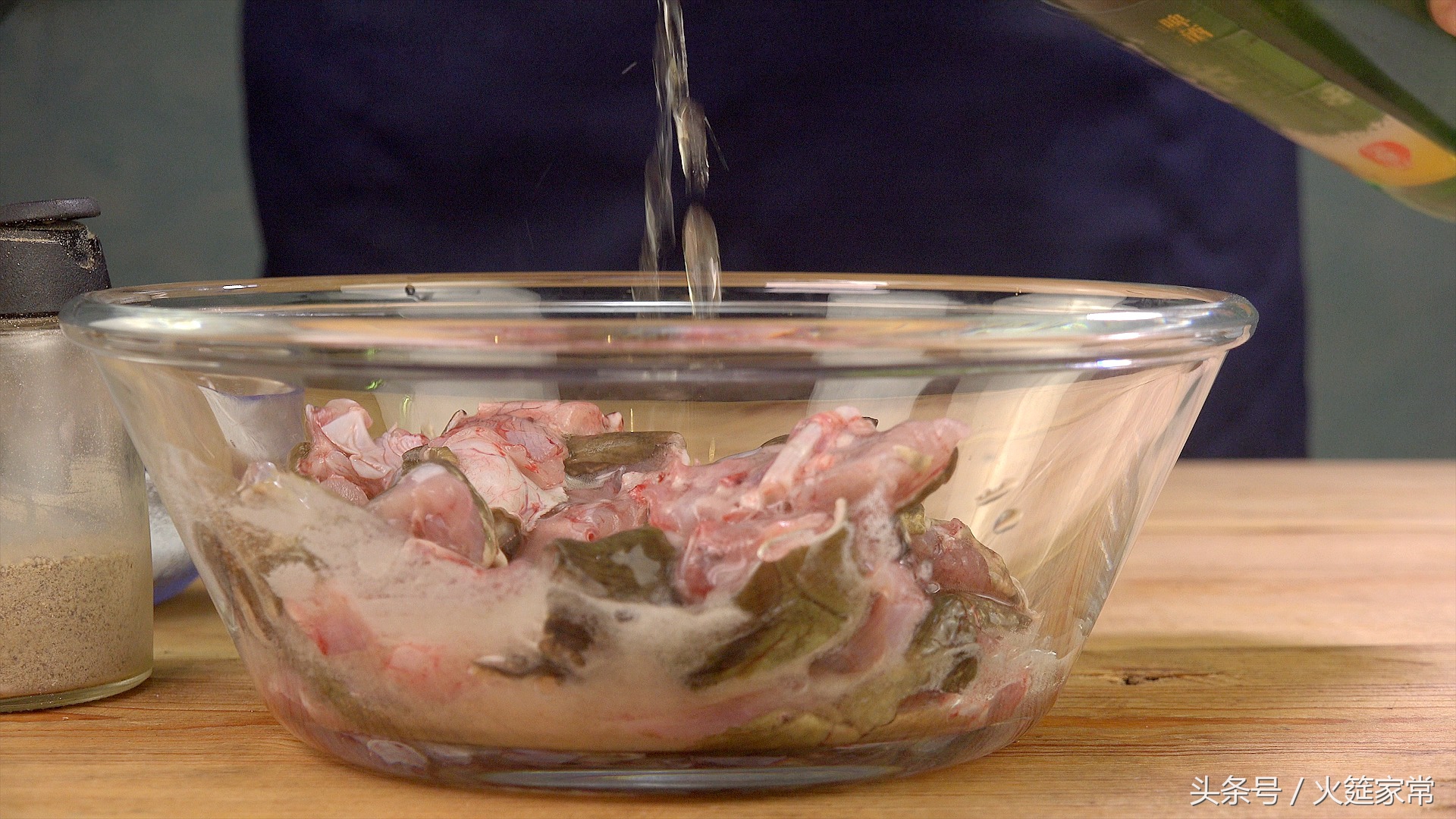 牛蛙怎么烧又嫩又好吃,卤牛蛙怎么让肉不散