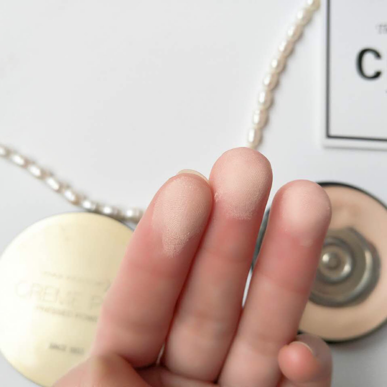 粉饼气垫遮瑕持久不脱妆不卡粉,气垫粉饼持久不脱妆第一名正品