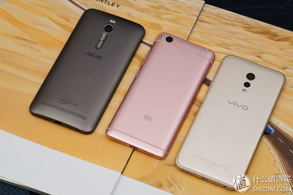 vivoxplay6内外屏是一体的吗,vivoxplay6曲面屏参数