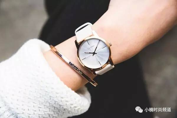 情人节情侣单品,情人节出的情侣套装你觉得怎么样