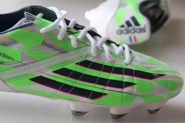 一双流淌着猎鹰血液的F50或许叫“Fredator”更为合适