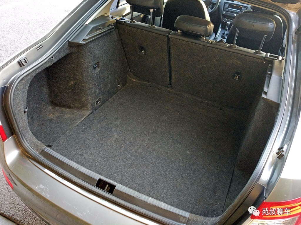 苑叔聊车十万以内落地,苑叔聊车卡罗拉哪款车性价比高