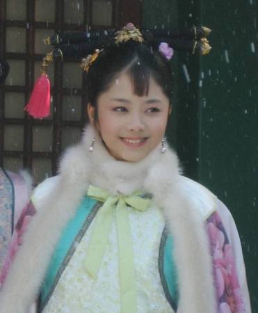 这才是女神该有的样子谭松韵,谭松韵年轻短发