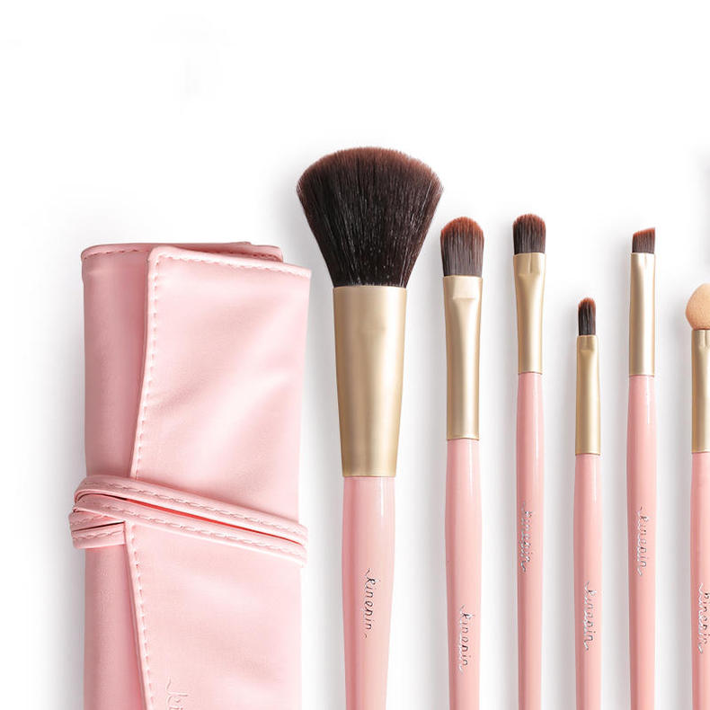 脱妆这10大技巧让你持妆一整天,你还在用手上底妆吗