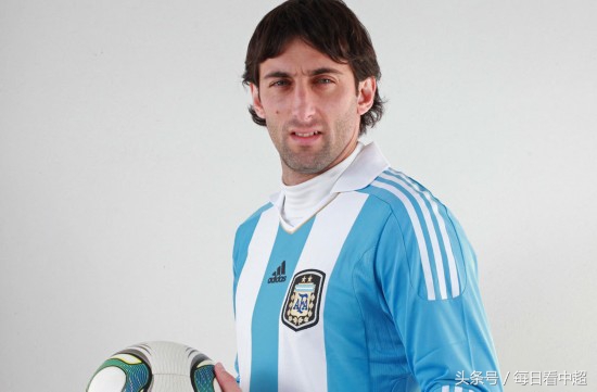 国际足坛现役百大球星,2017当今世界足坛最优秀100人名单