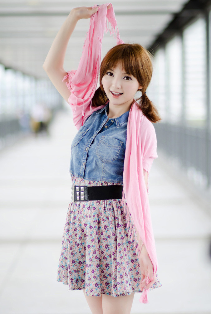 特美特美的青春少女