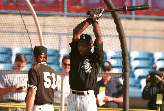 乔丹失败的奇才生涯,乔丹生涯早期被淘汰