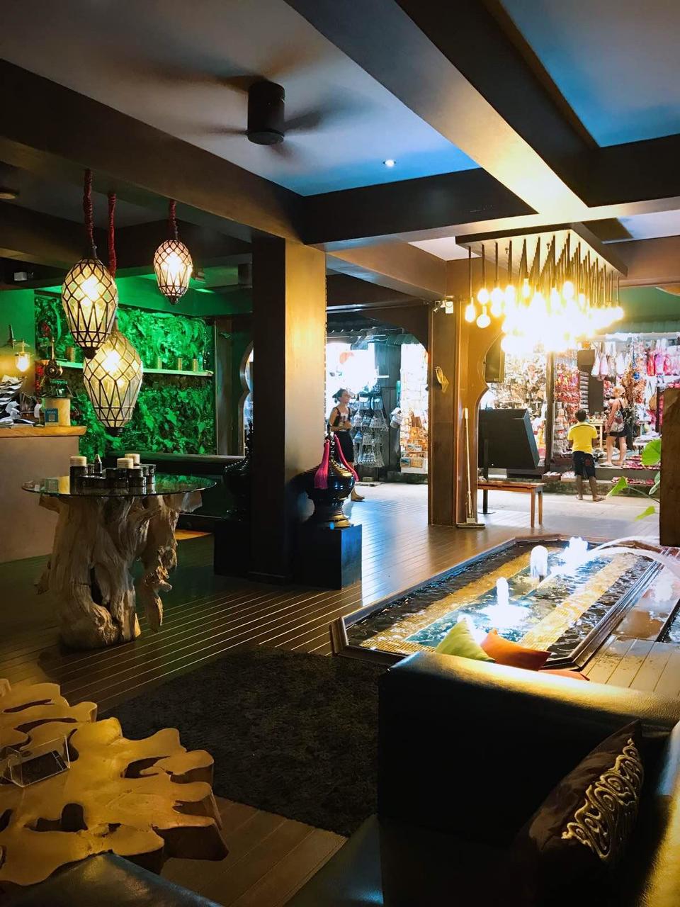 萨瓦迪卡！就在KohSamui撒野吧！