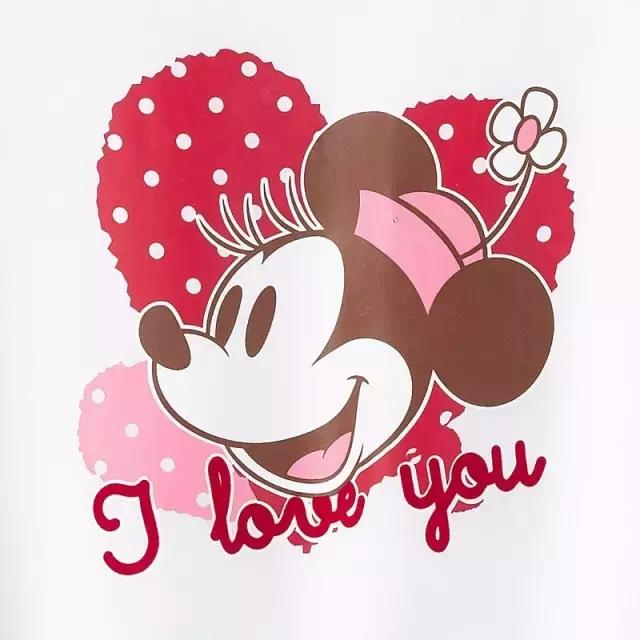 喜欢蝴蝶结的男孩性格,小男孩穿裙子戴蝴蝶结