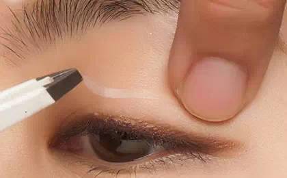 怎么把单双眼皮变成双眼皮,单眼皮怎么变双眼皮不用手术