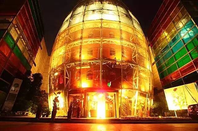 原来最甜蜜的事，是在广州寻找我们的LaLaLand