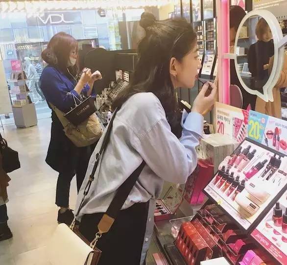 沙漠干唇用什么口红,适合沙漠唇的口红