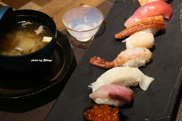 诱惑人心握寿司，带来心动的喜悦