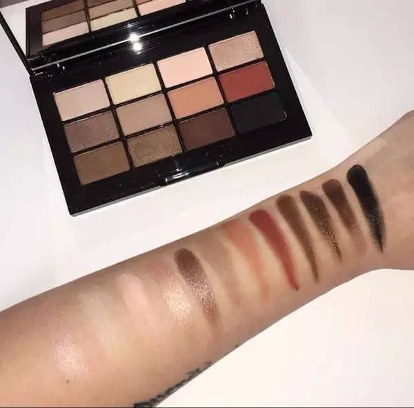 最好用的大牌彩妆平替,彩妆平替黑金气垫