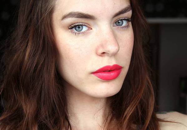 最好用的大牌彩妆平替,彩妆平替黑金气垫