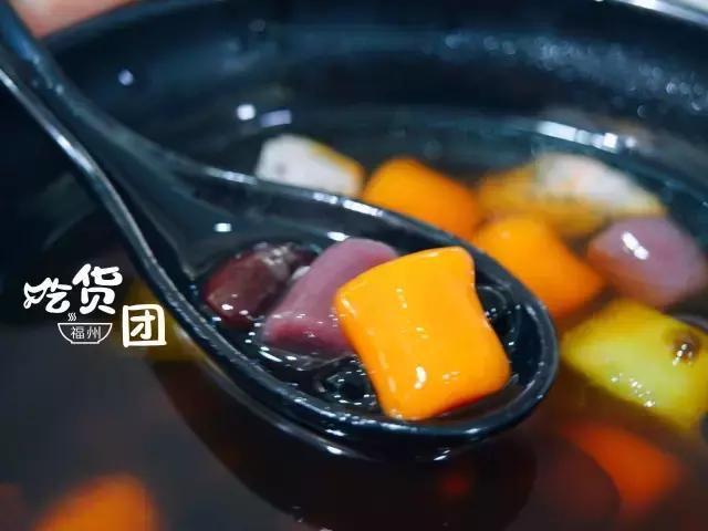 吃完这家不到10元的豆花芋圆店，才知道之前的钱都白花了！