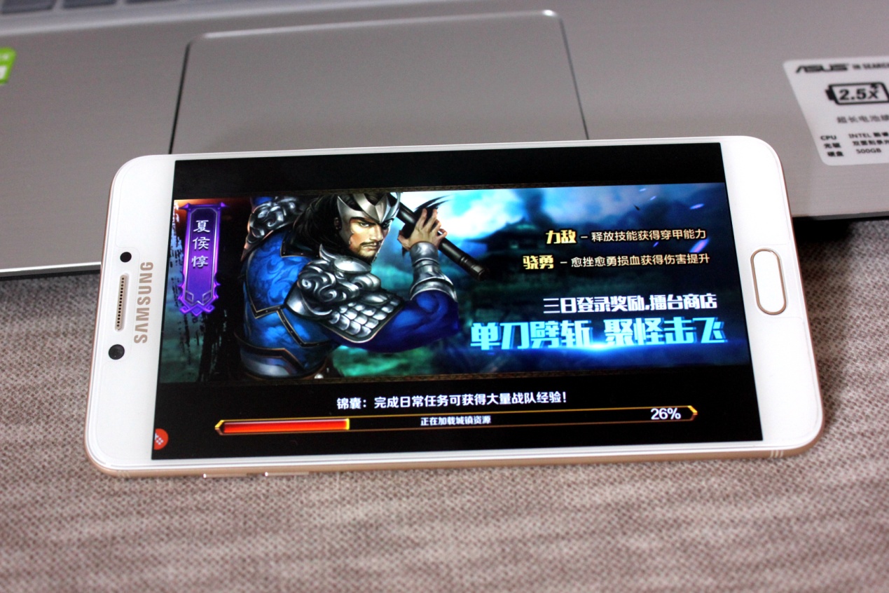 铜管散热和碳纤维散热,骁龙626三星c7