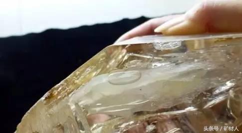 东海的水晶从哪里来的,水晶从哪里挖出来的