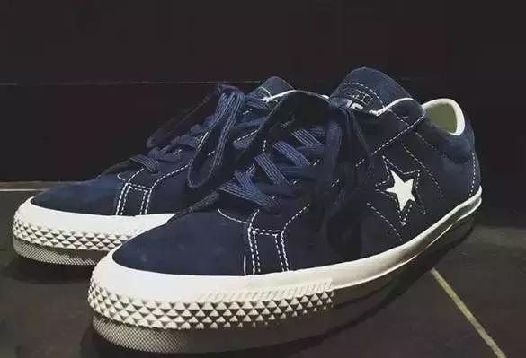 匡威的鞋怎么样才好看 (匡威几款高帮鞋型的区别)