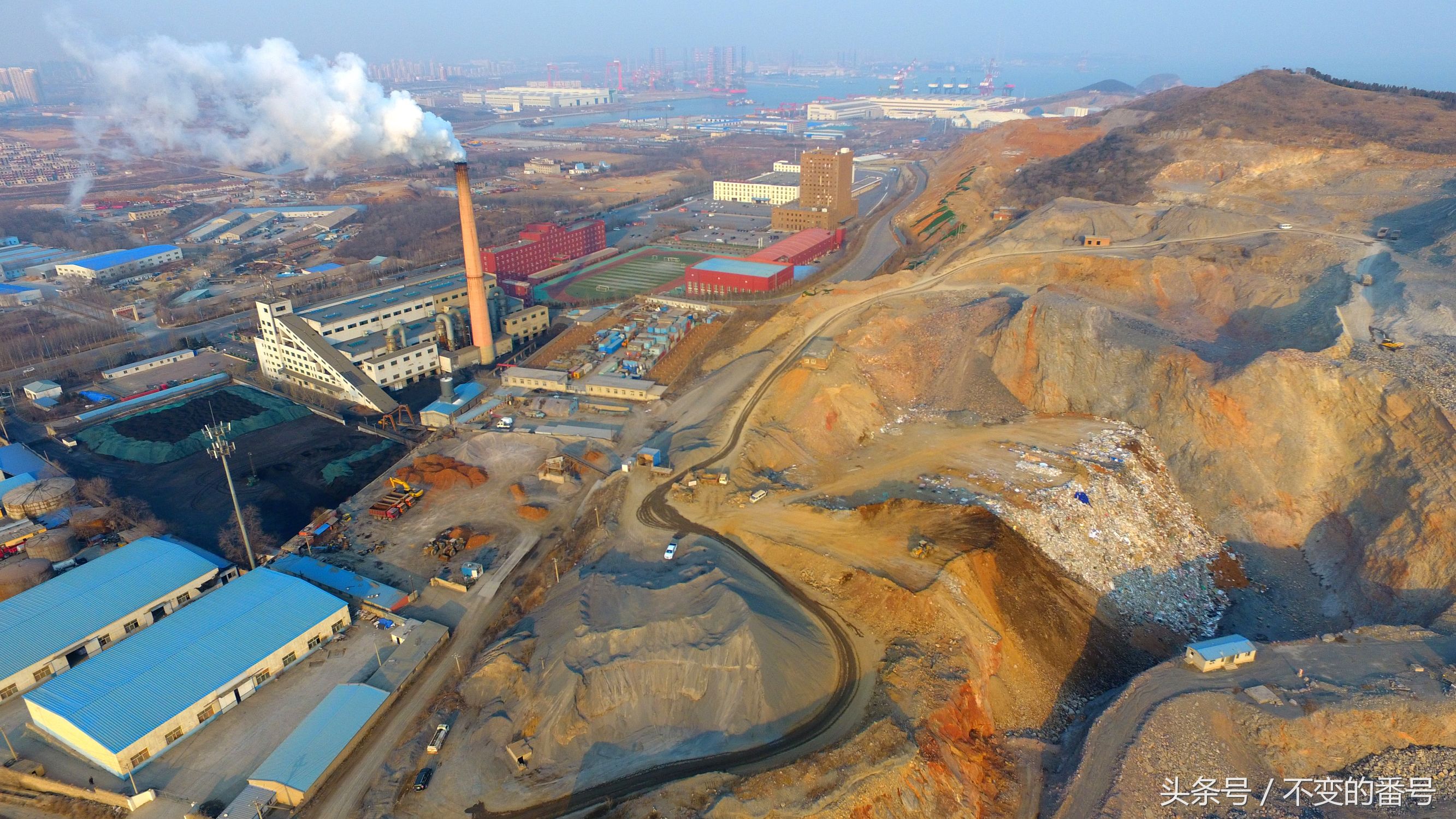 万达大连石灰石矿规划,大连石灰石矿大坑最新规划